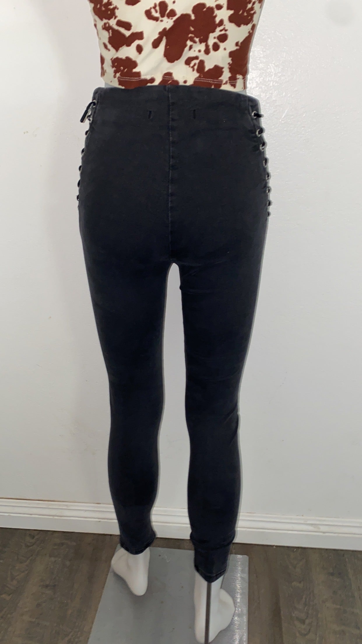 High waisted skinny jeans