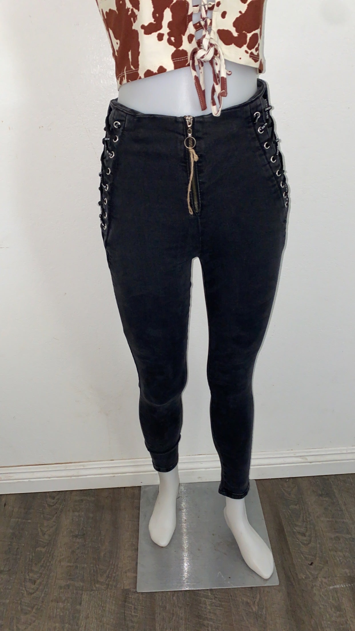 High waisted skinny jeans